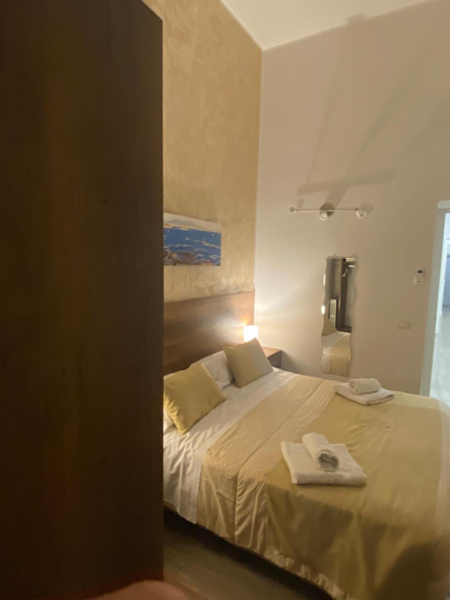 La Dimora Dei Borboni Bed and Breakfast Neapel Exteriör bild